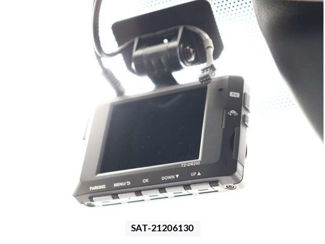 Toyota VOXY 2024-03 7331010-10