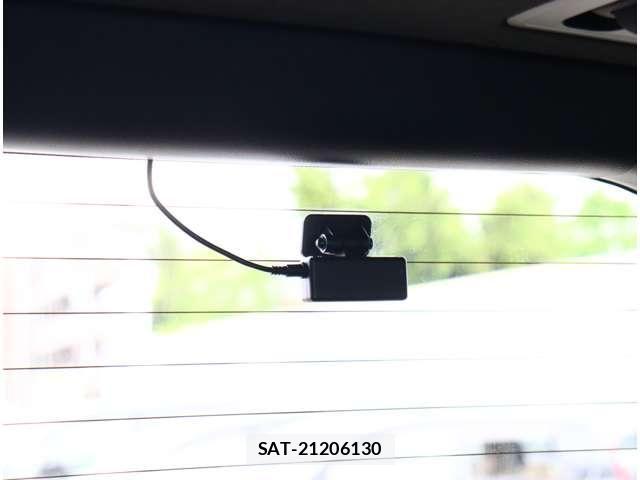 Toyota VOXY 2024-03 7331010-11