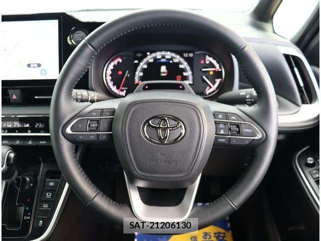 Toyota VOXY 2024-03 7331010-23