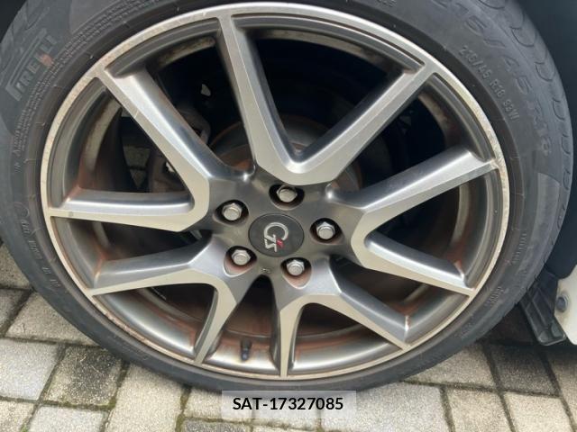Toyota VOXY 2013-12 7331104-5