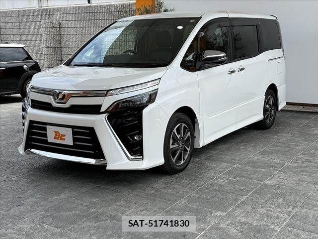 Toyota VOXY 2019-10 7331056-9