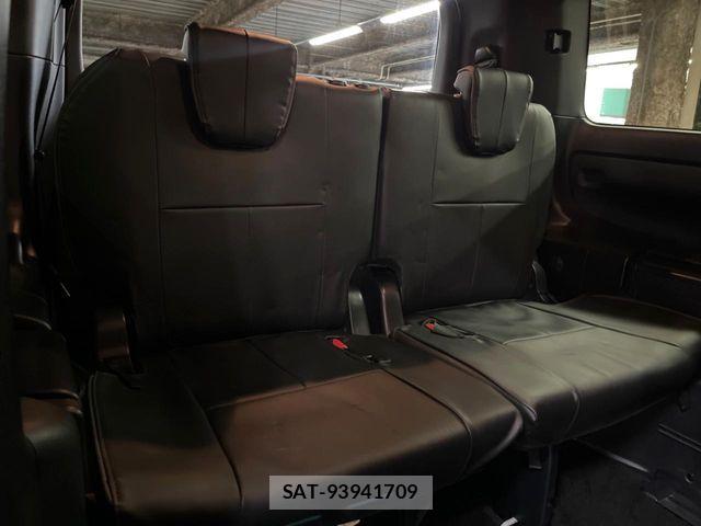 Toyota VOXY 2019-09 7360405-9
