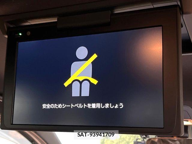 Toyota VOXY 2019-09 7360405-2