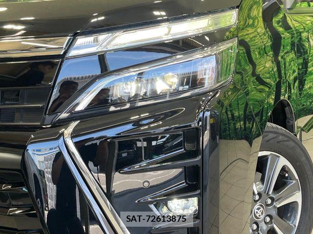 Toyota VOXY 2021-07 7360403-12