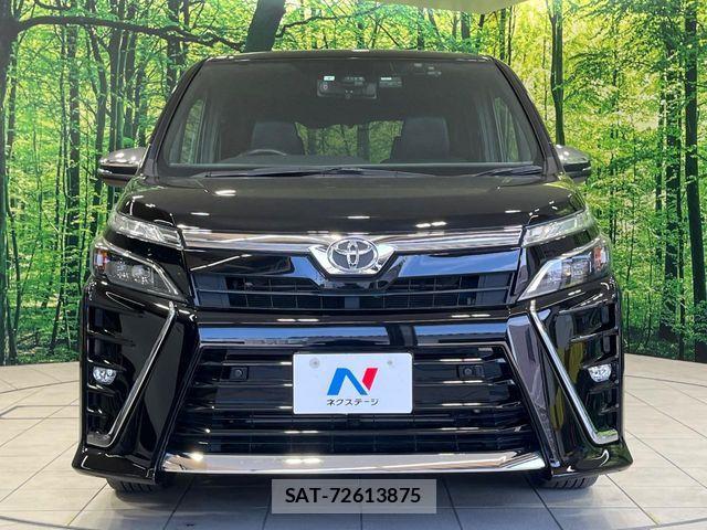 Toyota VOXY 2021-07 7360403-14