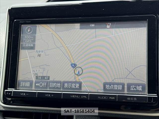 Toyota VOXY 2016-07 7360428-21