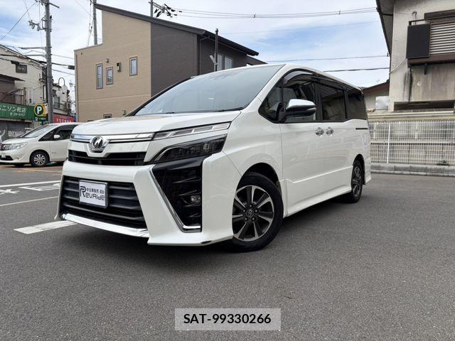 Toyota VOXY 2018-08 7360413-0