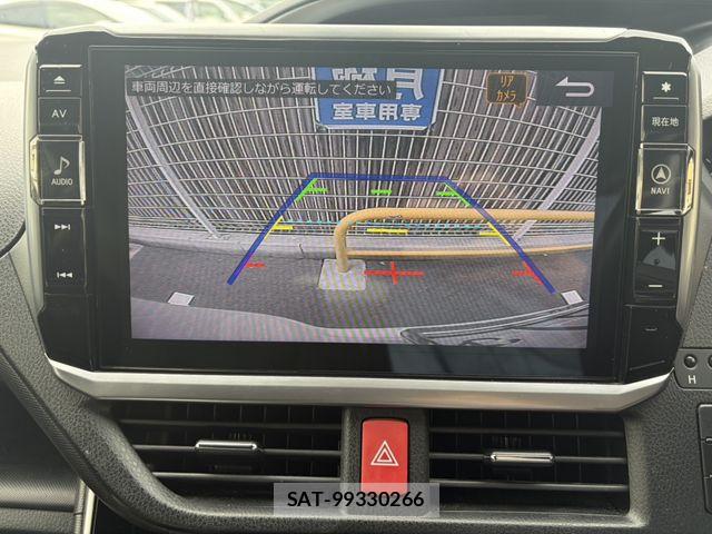 Toyota VOXY 2018-08 7360413-23