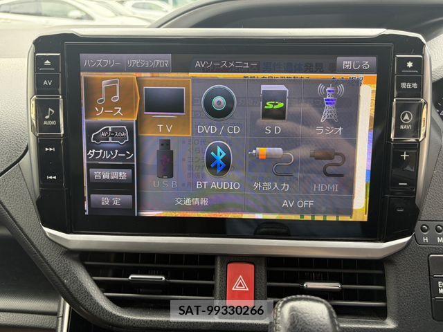 Toyota VOXY 2018-08 7360413-7