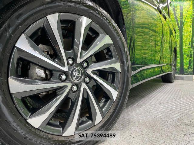 Toyota VOXY 2024-05 7360386-14