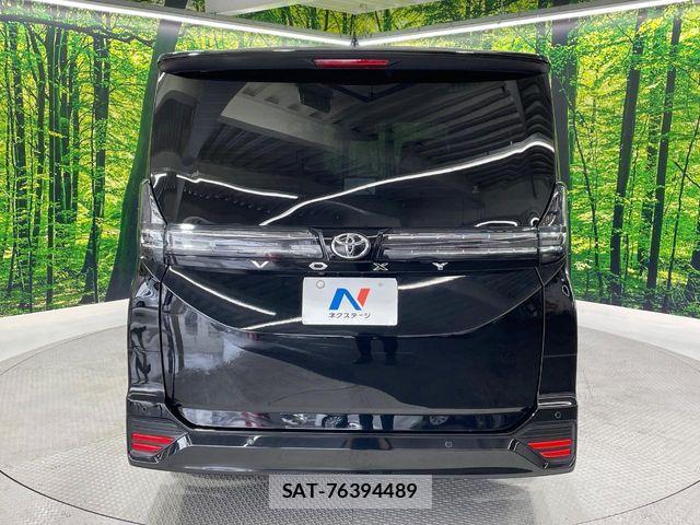 Toyota VOXY 2024-05 7360386-16