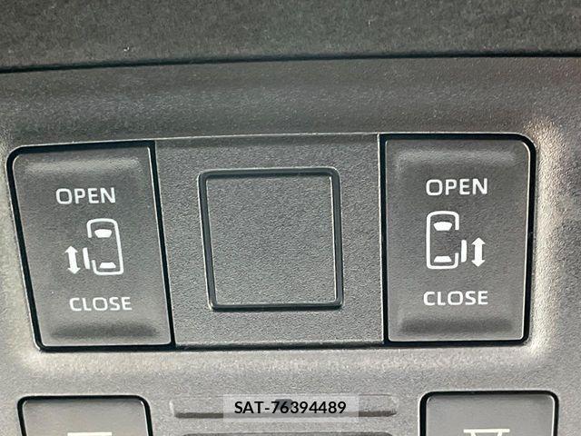 Toyota VOXY 2024-05 7360386-7