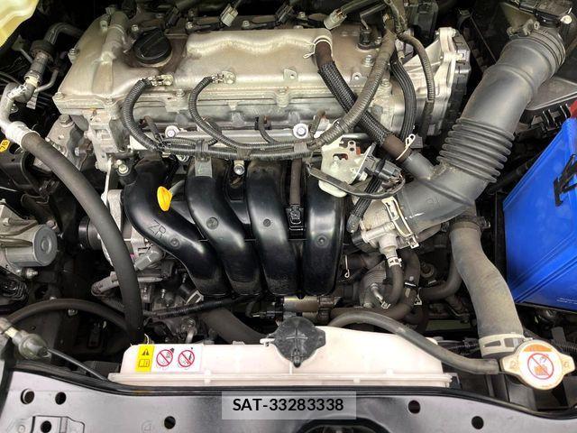 Toyota VOXY 2021-04 7360399-18