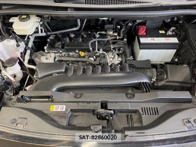 Toyota VOXY 2023-04 7360385-17