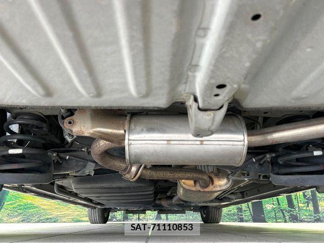 Toyota VOXY 2014-10 7360419-19
