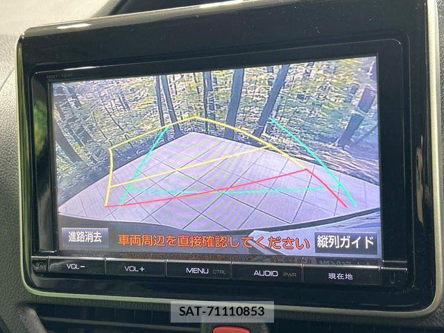 Toyota VOXY 2014-10 7360419-3