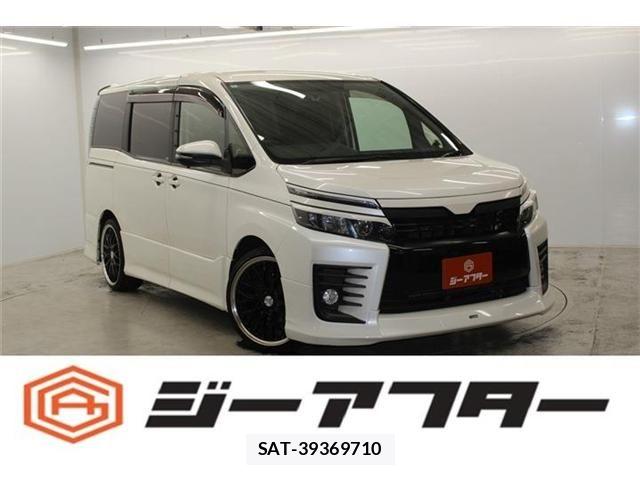 Toyota VOXY 2014-02 7360425-0