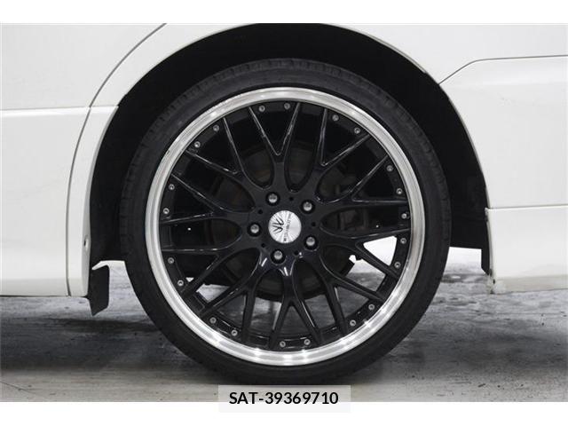 Toyota VOXY 2014-02 7360425-24