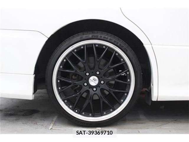 Toyota VOXY 2014-02 7360425-25