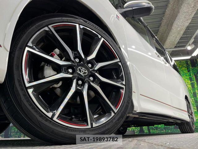 Toyota VOXY 2019-05 7360407-13