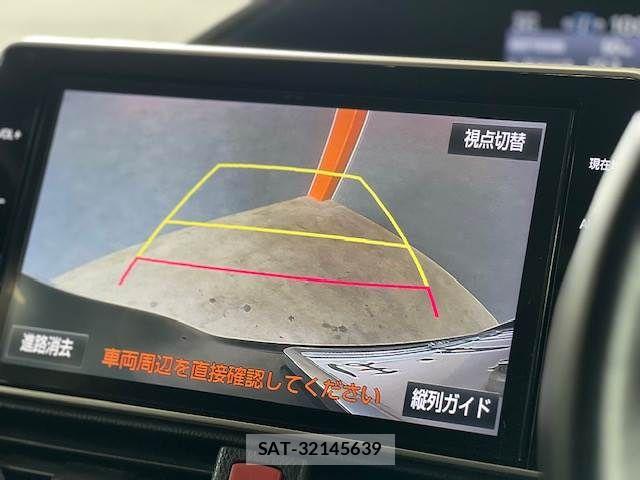 Toyota VOXY 2016-10 7360429-19