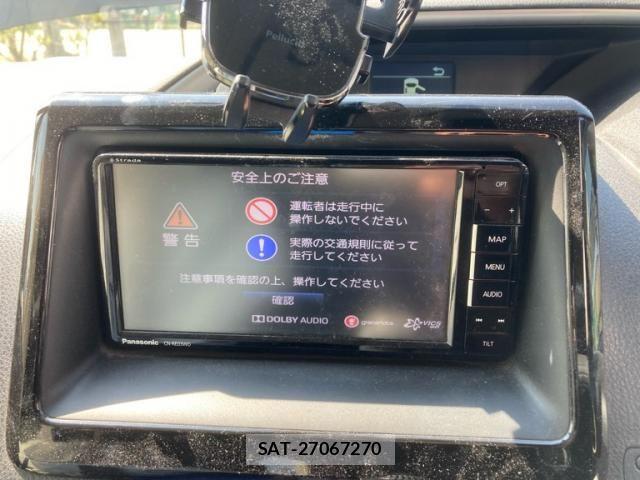Toyota VOXY 2017-06 7360427-17