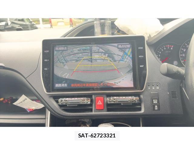 Toyota VOXY 2019-09 7360421-15