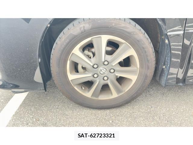 Toyota VOXY 2019-09 7360421-6