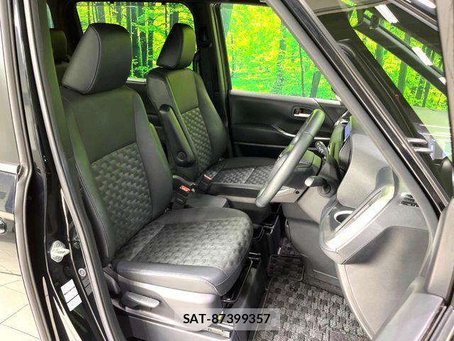 Toyota VOXY 2022-10 7360382-7