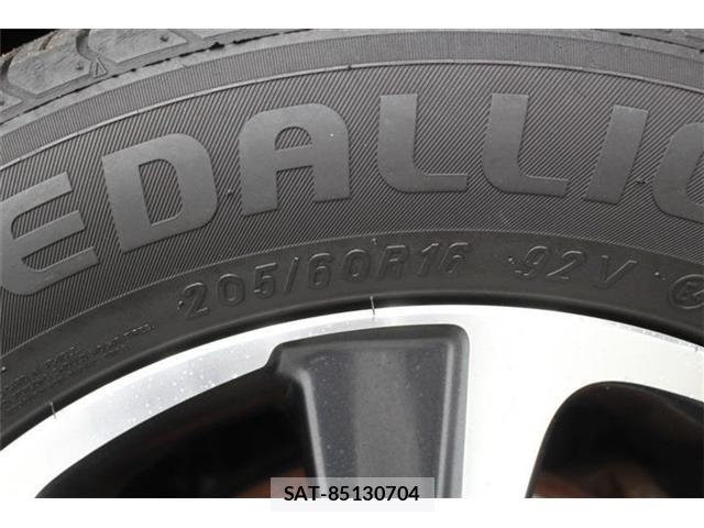Toyota VOXY 2019-05 7360410-21