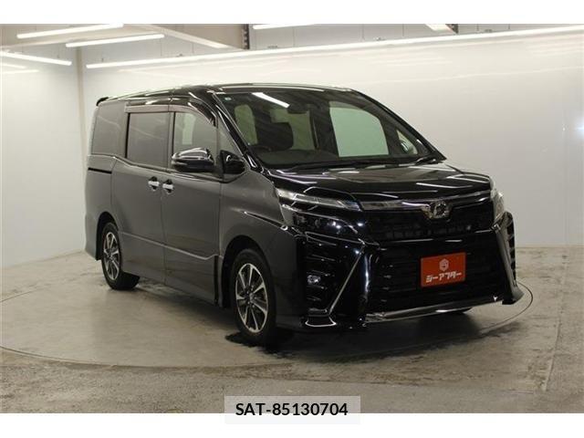 Toyota VOXY 2019-05 7360410-2