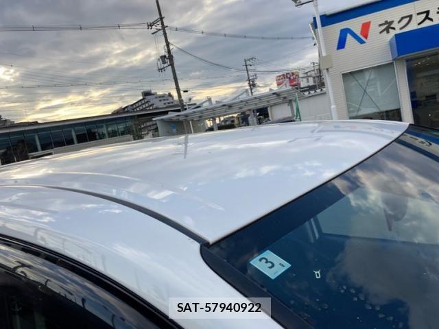 Toyota VOXY 2016-03 7360426-5