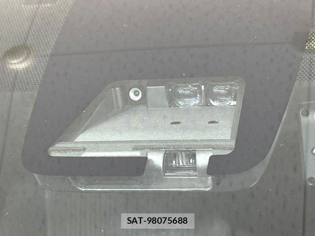 Toyota VOXY 2020-08 7360400-3