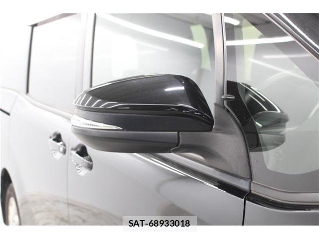 Toyota VOXY 2018-11 7360418-9