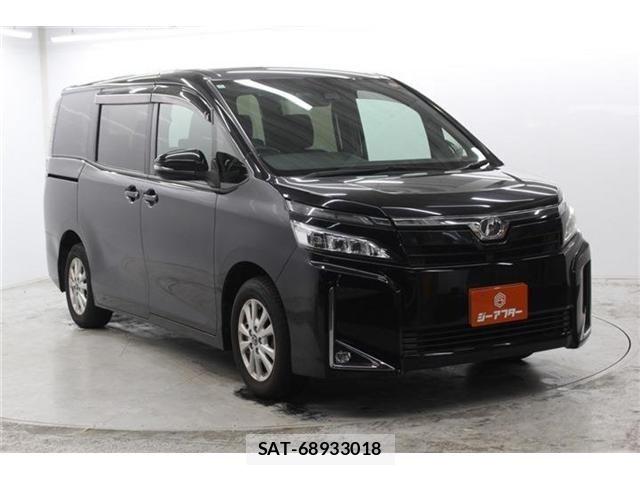 Toyota VOXY 2018-11 7360418-2