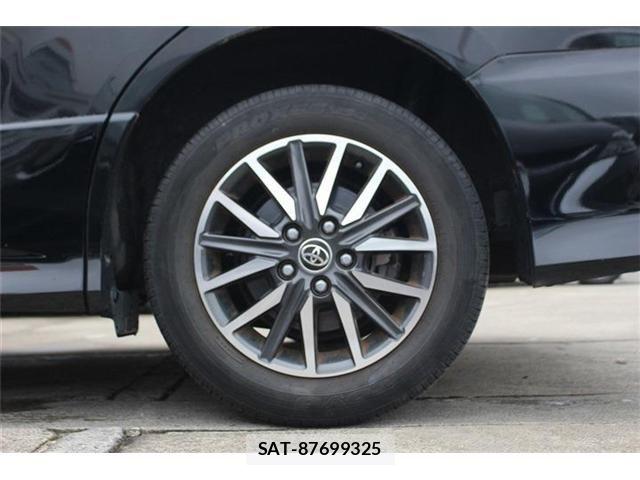 Toyota VOXY 2016-01 7360417-17