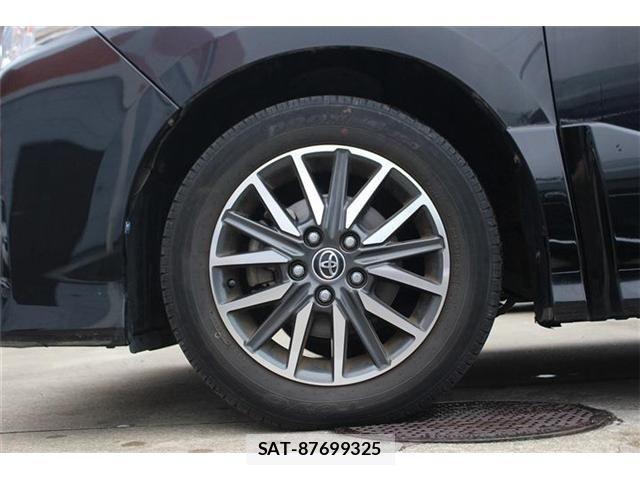 Toyota VOXY 2016-01 7360417-18