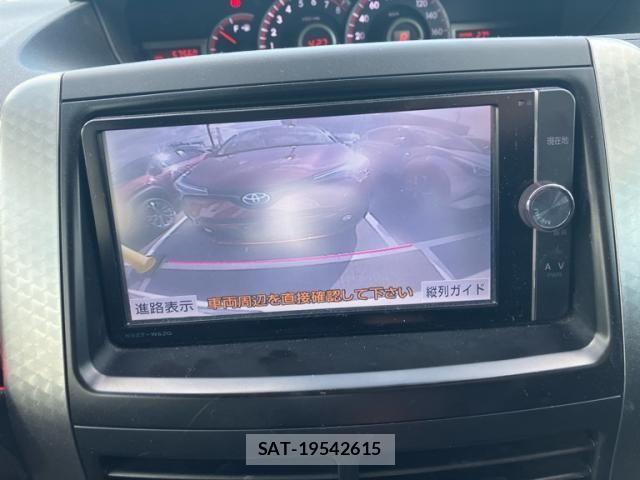 Toyota VOXY 2013-07 7360432-25