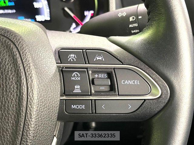 Toyota VOXY 2022-09 7360391-6