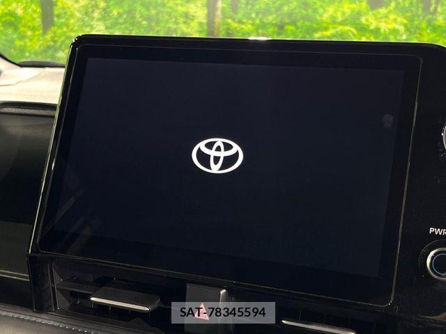 Toyota VOXY 2023-05 7360388-3
