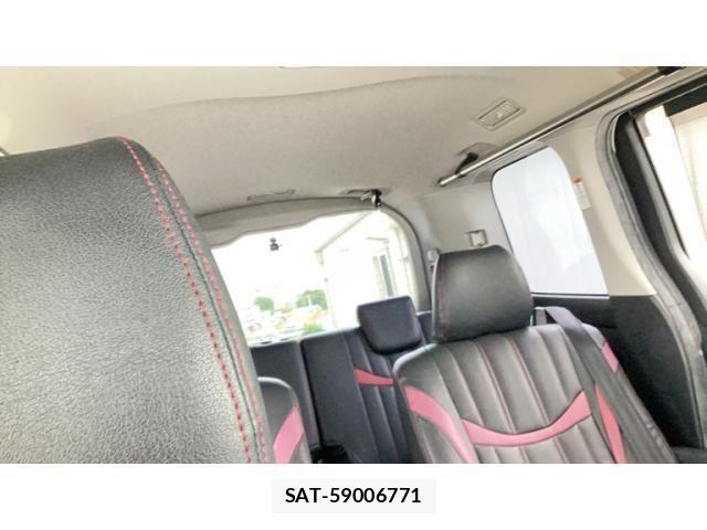 Toyota VOXY 2016-04 7360423-8