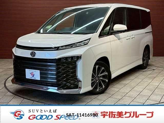 Toyota VOXY 2023-10 7360387-0