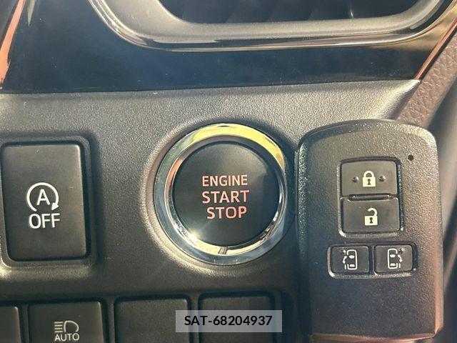 Toyota VOXY 2021-05 7360401-2