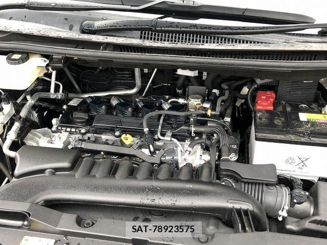Toyota VOXY 2022-05 7360394-9