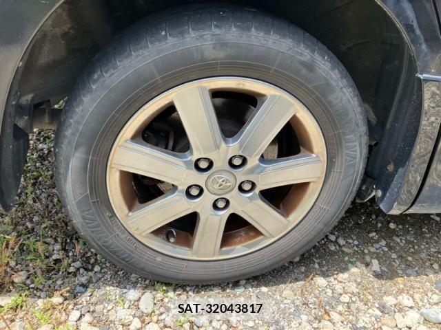 Toyota VOXY 2009-05 7360436-9