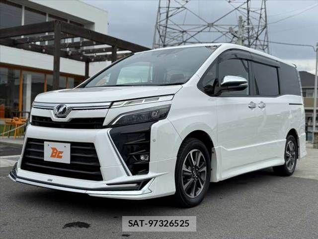 Toyota VOXY 2018-02 7360411-9