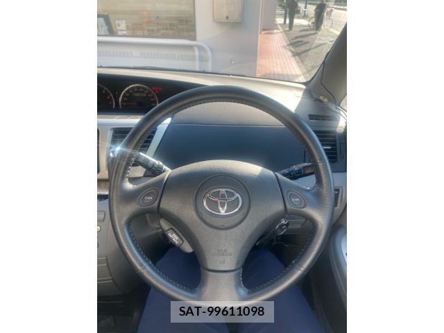 Toyota VOXY 2005-06 7360430-15