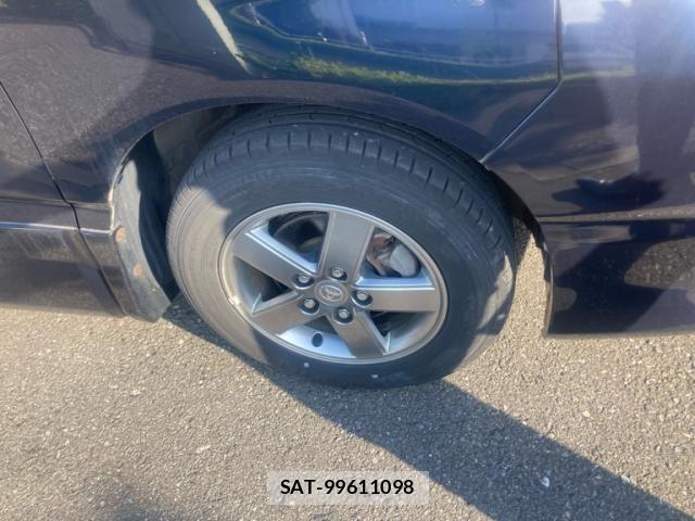 Toyota VOXY 2005-06 7360430-2