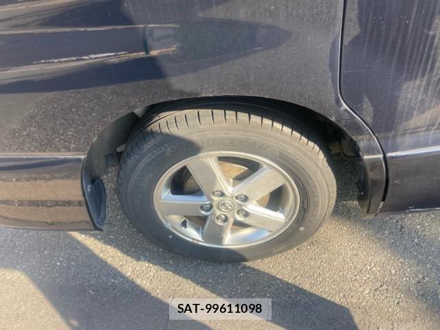 Toyota VOXY 2005-06 7360430-4