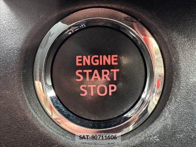 Toyota VOXY 2021-12 7360393-21